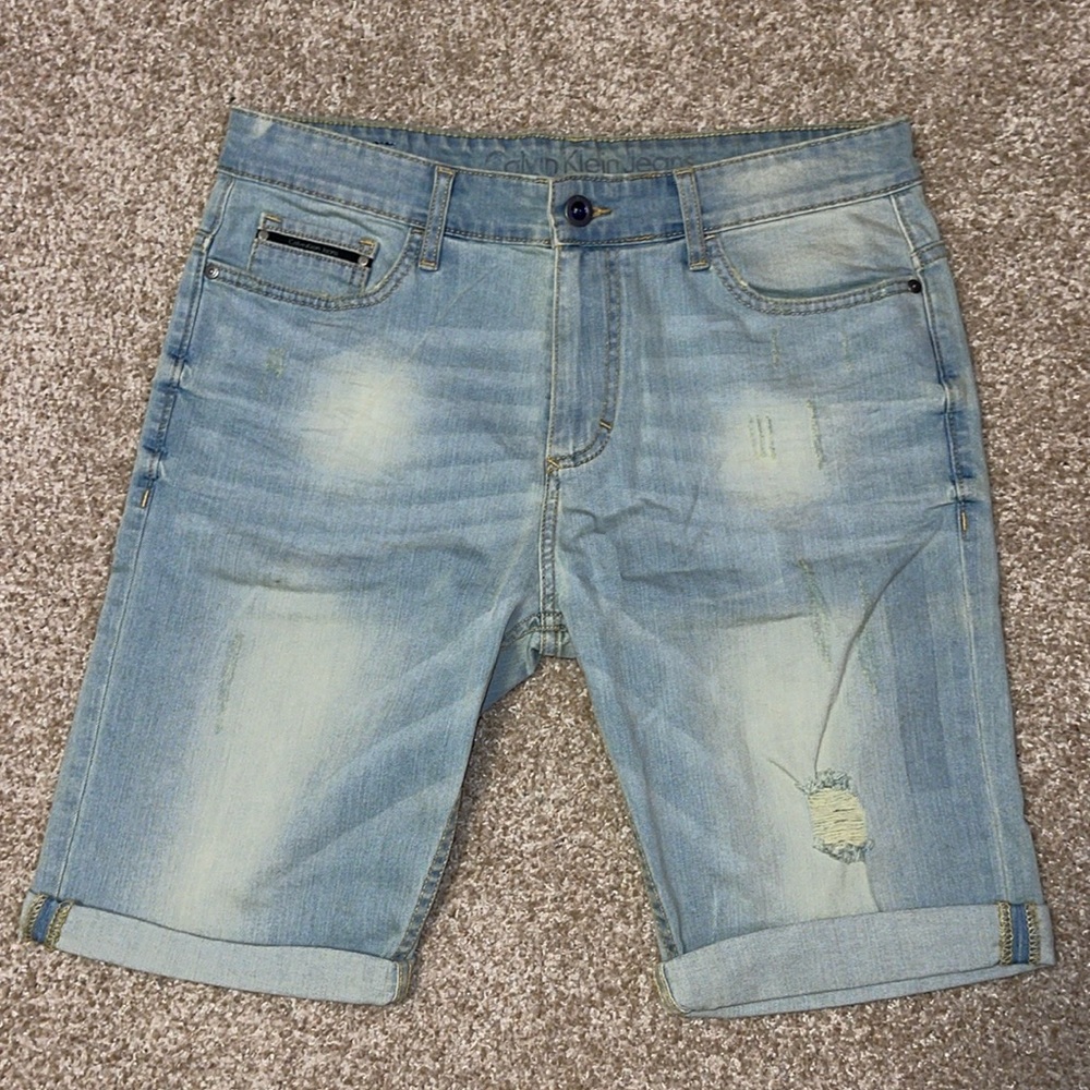 Calvin Klein Men’s Jean Shorts (USED)